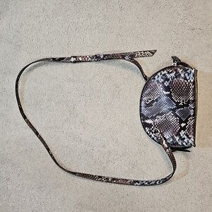 100% goat leather crossbody bag